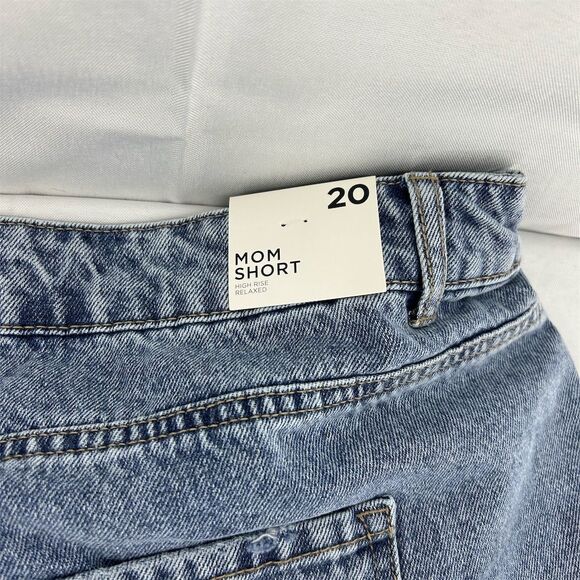 FOREVER 21 Women's High Rise Denim Shorts Distressed Frayed Hem Size 20 NWT - Picture 10 of 12